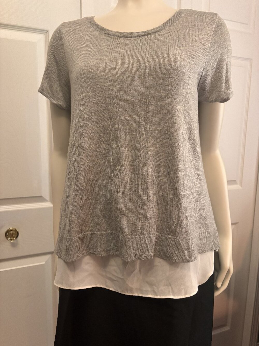 Ann Taylor Layered Look Sweater Top Medium Gray White Mixed Media